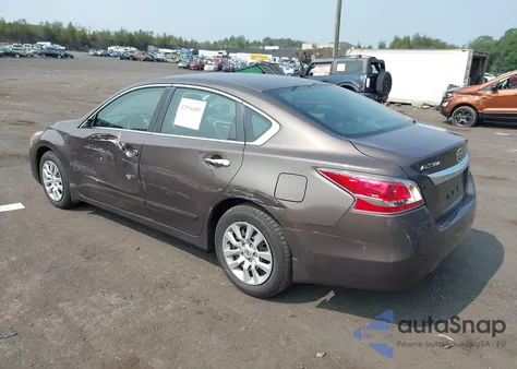 2015 Nissan Altima 2.5 S из США, поврежденный, VIN 1N4AL3AP2FN922277